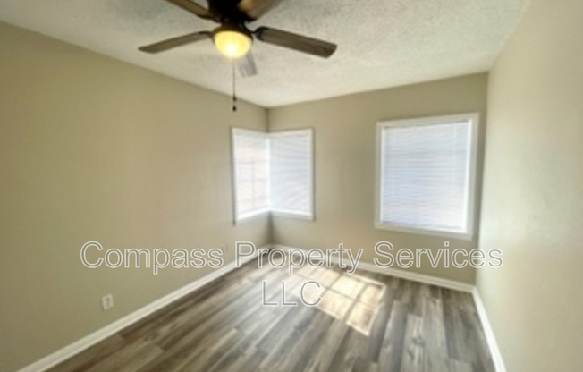 3 beds, 1 bath, 1,612 sqft, $1,550