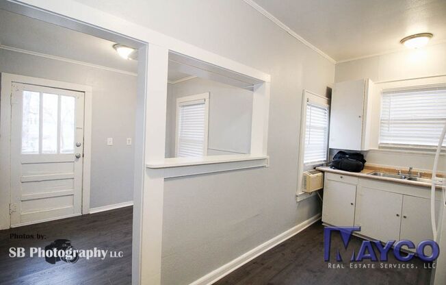 1 bedroom duplex apartment in Highland!