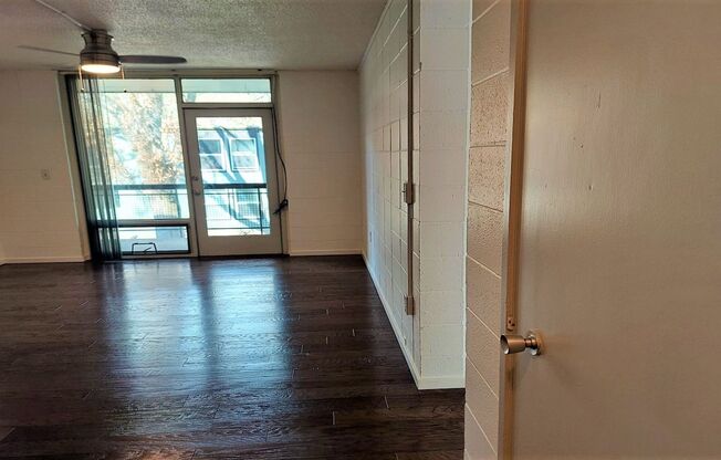 2 beds, 1 bath, 625 sqft, $1,495, Unit 211