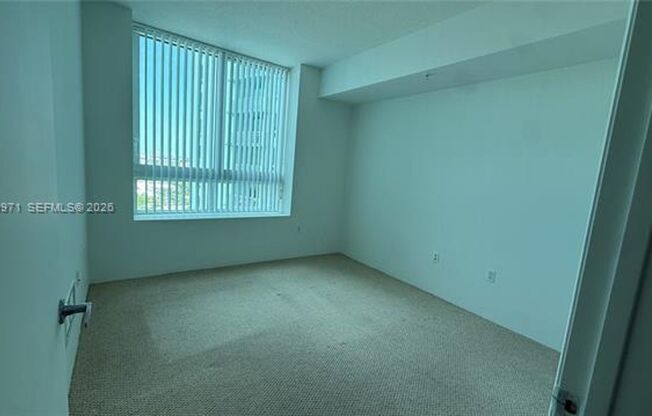 2 beds, 2 baths, 1,180 sqft, $4,000, Unit 1900 N Bayshore Dr # 1911