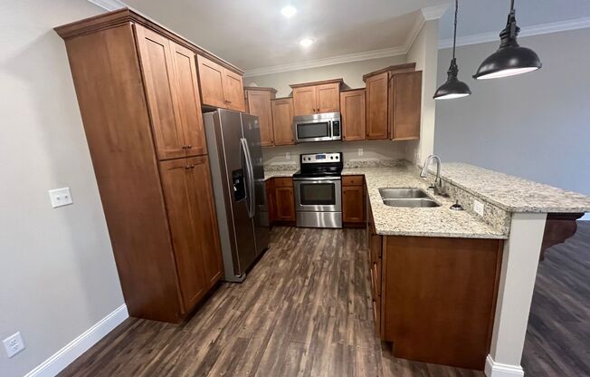 1 bed, 1 bath, 955 sqft, $1,260, Unit M308