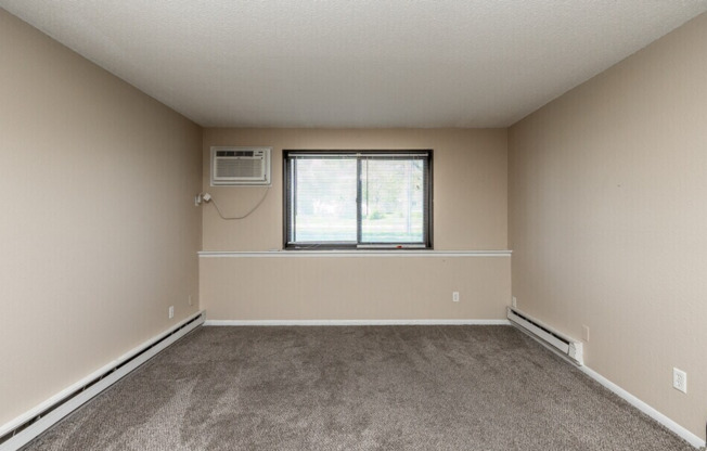 2 beds, 1 bath, 800 sqft, $965, Unit 395-08