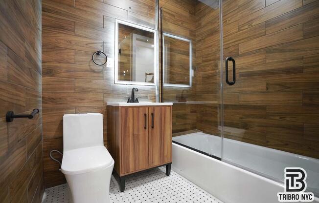 2 beds, 2 baths, $8,000, Unit 1B