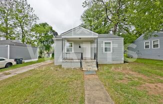 3 Bedroom House in Oakwood Place Neighborhood.