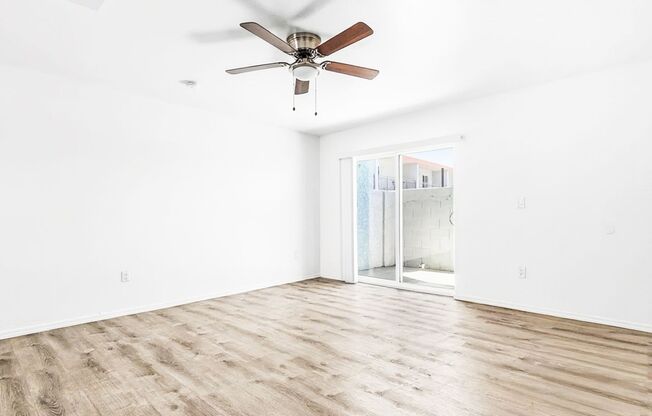 Welcome Home To Glendale West! *1 Month FREE on a 13-Month Lease (OAC)*