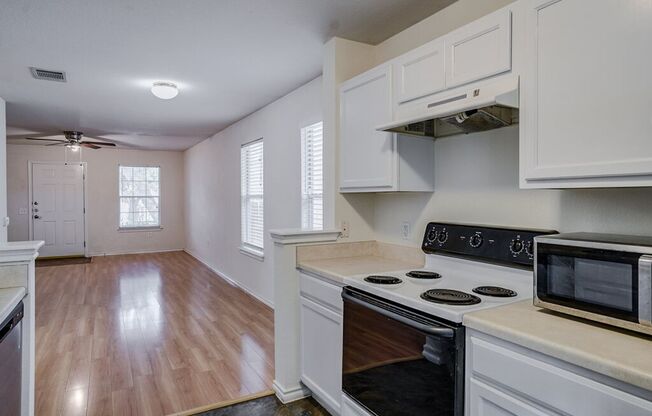 8603 Davis Oaks Trl, Austin, TX 78748