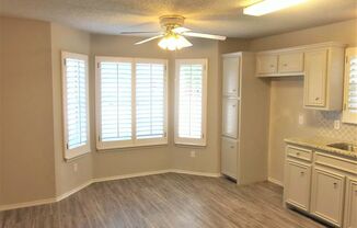 3 beds, 2 baths, $1,450