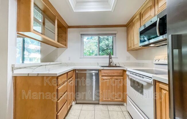 3212 KIMBER CT