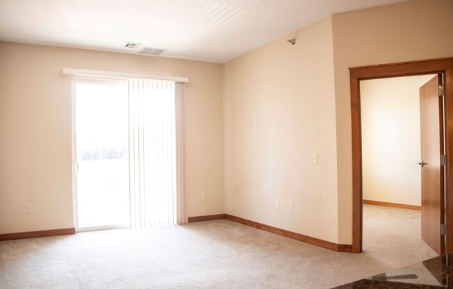 2 beds, 2 baths, $1,500, Unit 303