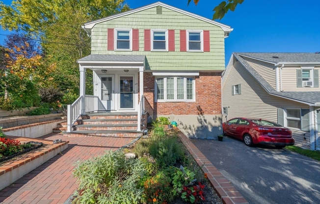 55 SUTHERLAND RD