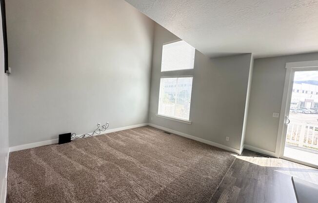 4 Bedroom/3.5 Bathroom Lehi