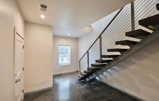 910 Montana St. #101 San Antonio TX, 78203