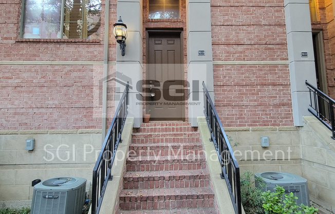 1500 Pecos Street