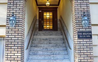 Spring Specials: Gleaming Hardwoods in Spacious Studio Ready Now!