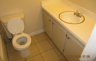 2 beds, 1 bath, $615