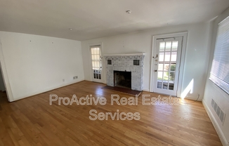 1704 HANCOCK AVE