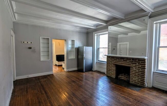 5916 Howe St in Shadyside