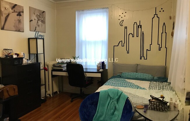 73 S HUNTINGTON AVE