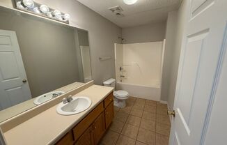 3 beds, 2 baths, $1,100, Unit 81 Wilma Dr