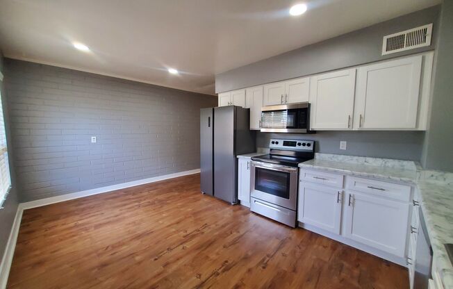 Town & Country Apartments