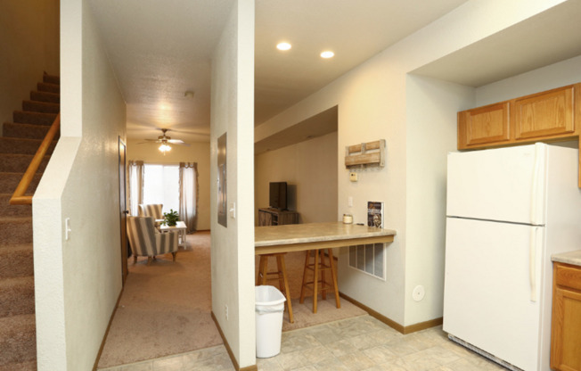 2 beds, 2 baths, 1,200 sqft, $1,545