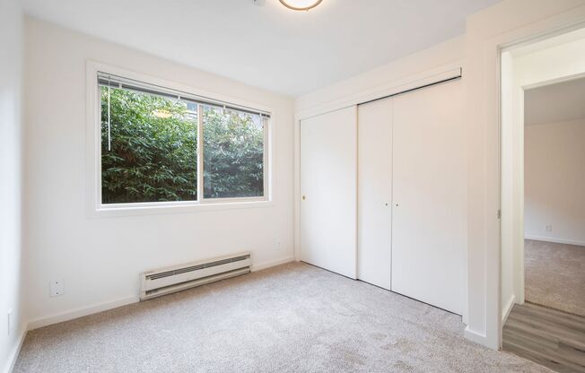 2 beds, 1 bath, 850 sqft, $1,995