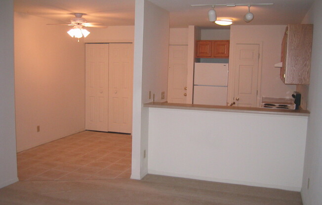 1 bed, 1 bath, $1,350, Unit 1481-103