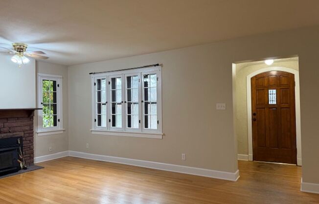 House For Lease