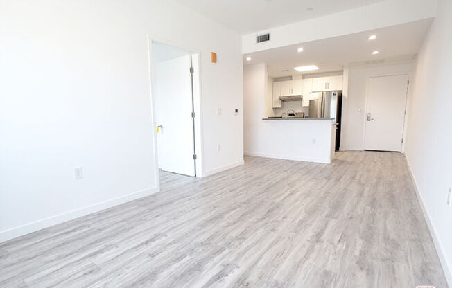 1 bed, 1 bath, 700 sqft, $2,500, Unit 202