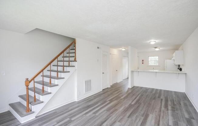 1517 MDW BND DR