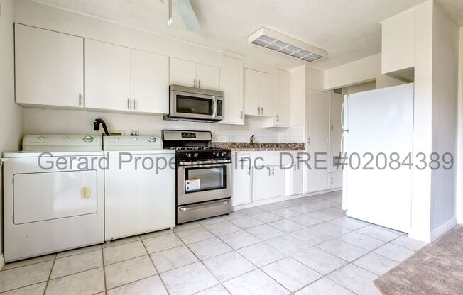 1 bed, 1 bath, $2,150, Unit #B