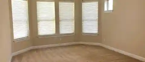 629 Loma Cedro