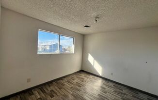 1102 N. Cleveland St*