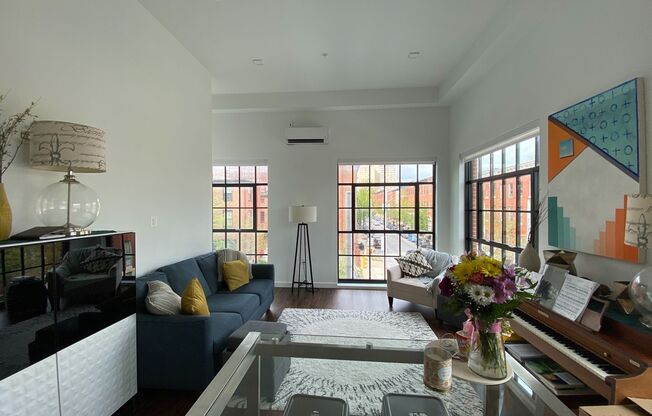 1 bed, 1 bath, 478 sqft, $1,870, Unit 306