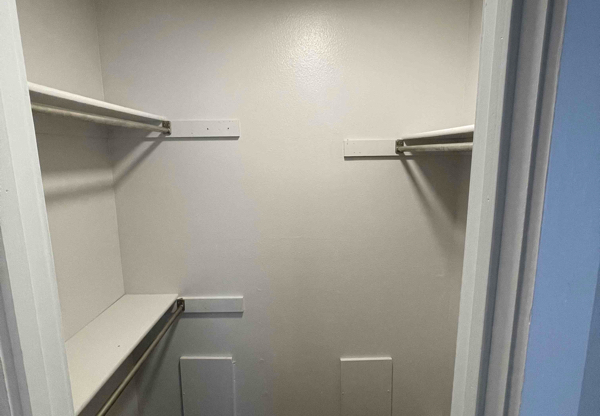 222 N HOKE