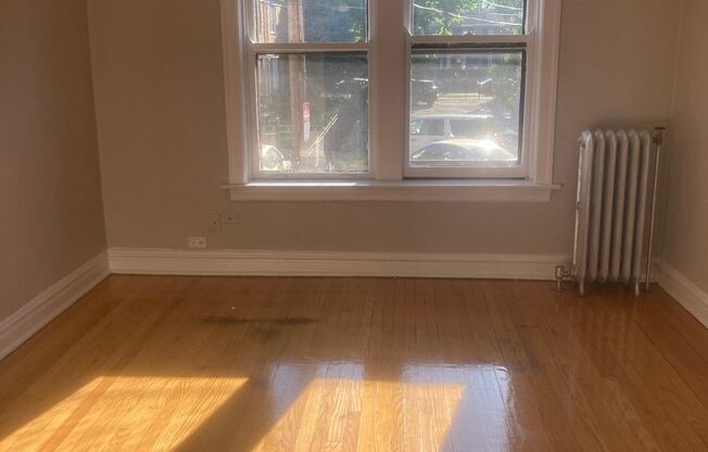 One Bedroom/One Bath in Historic Building ~ Heat Included