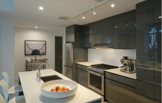 701 PEACHTREE ST