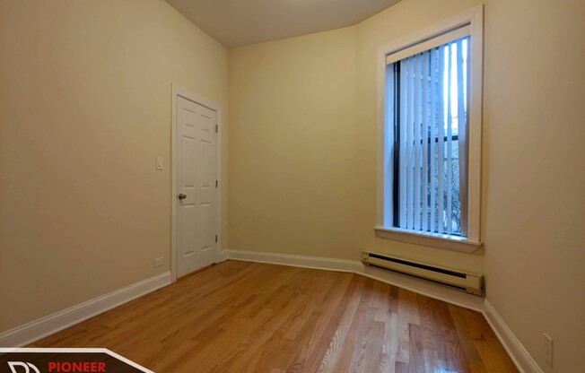 1216 N Dearborn