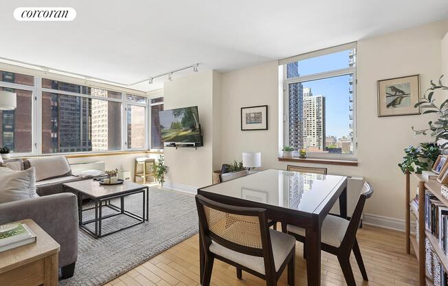 2 beds, 2 baths, 1,112 sqft, $7,000, Unit 15F