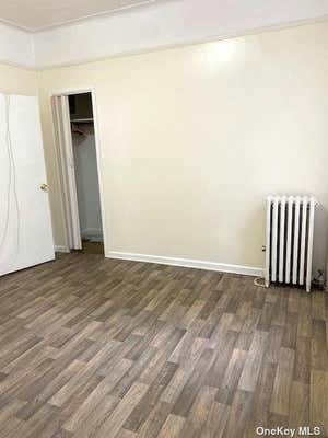 2 beds, 1 bath, $2,400