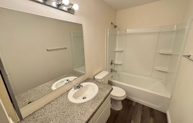 2744 Karen Ave. Unit 3