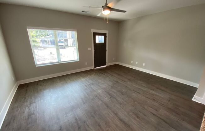 3 beds, 3.5 baths, 1,400 sqft, $1,050, Unit 4109 May Street - A