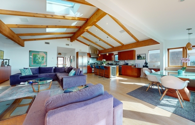 3205 BAYVIEW DR