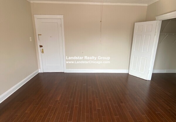 4866 Magnolia