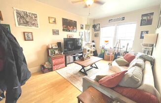 1 bed, 1 bath, $1,045, Unit 301