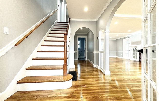 51 ELM ST
