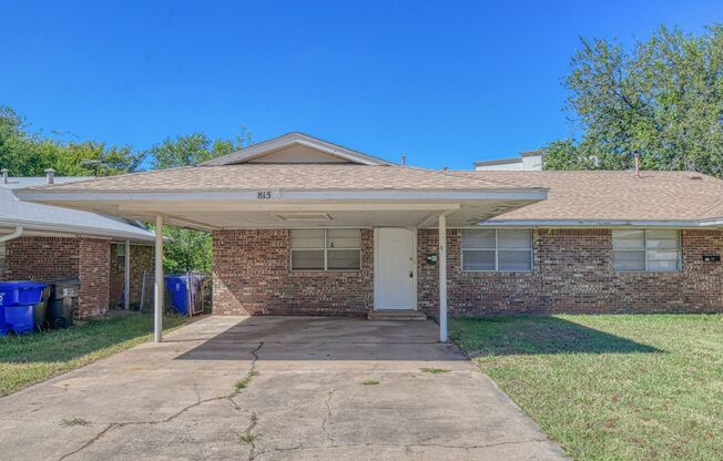 2 beds, 1 bath, $1,050