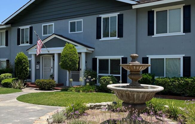 Welcome to the Rossmoor Town Houses, Rossmoor, Seal Beach/Los Alamitos!