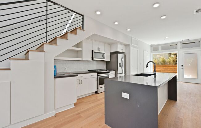 2002 E 7th St #246, Austin, Texas 78702