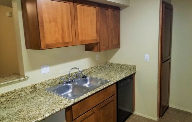 2 beds, 2 baths, $1,700